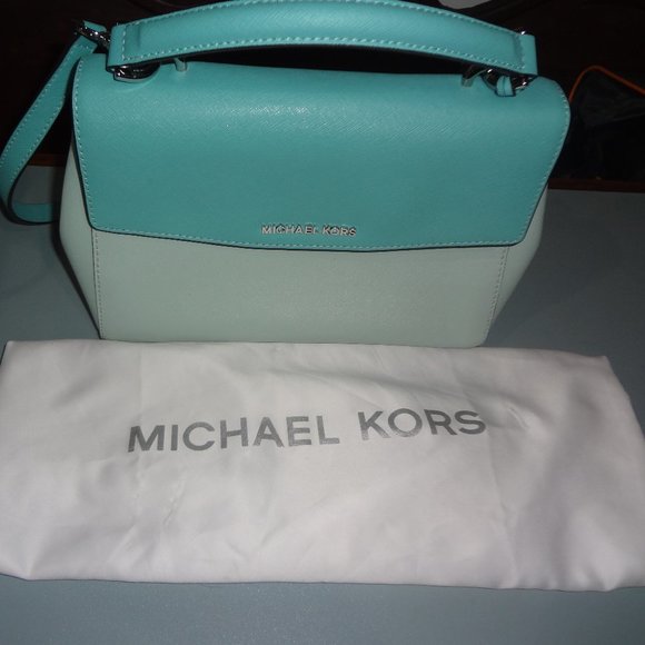 NWOT Michael Kors Color Block Saffiano Leather Satchel Crossbody Bag Purse - Picture 1 of 13